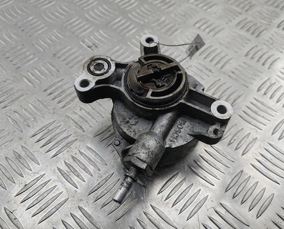 насос вакуумный Citroen C5 2005, 2.0 л., дизель, МКПП, чёрный, хетчбэк 5 дв., D1651A10010