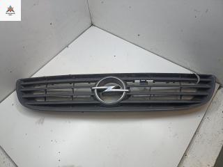 решетка радиатора Opel Zafira 1 поколение (A) 2002, синий, минивэн, 90580579