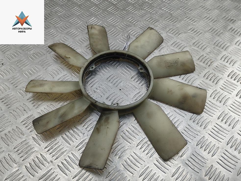 крыльчатка вентилятора (лопасти) Mercedes-Benz Vito-2 / Viano W639 2006, 2.2 л., дизель, МКПП, белый, микроавтобус - фото №1