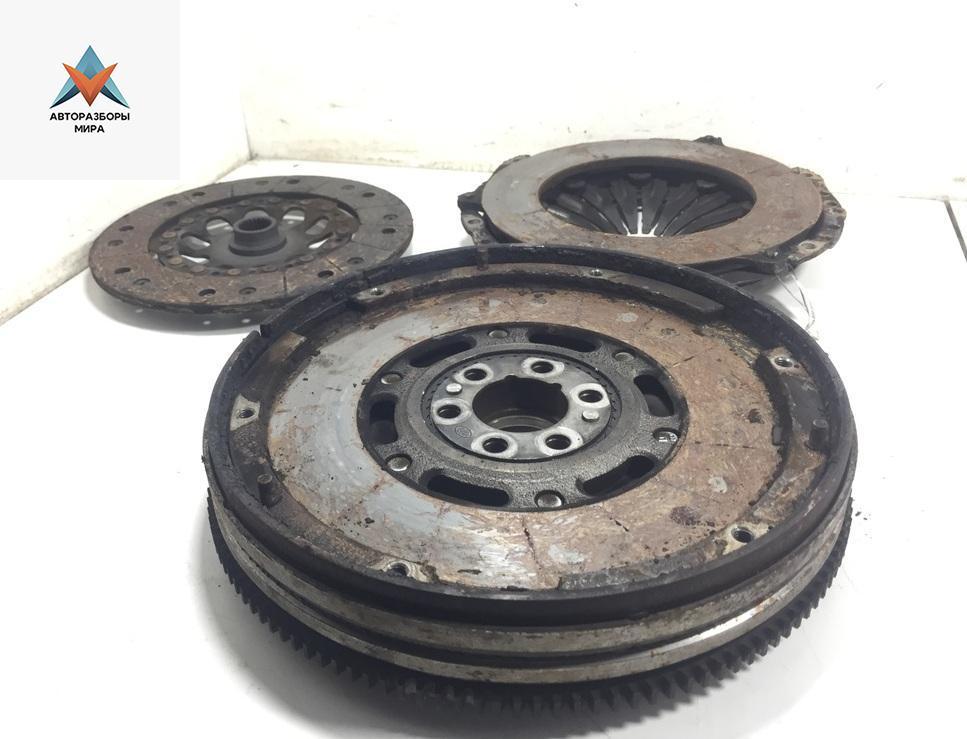 маховик Volkswagen Passat B5 1999, 1.9 л., дизель, МКПП, серый, универсал - фото №1