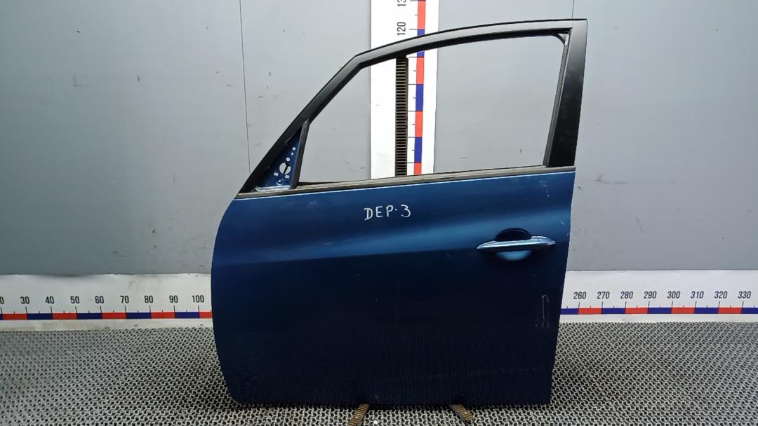 дверь передняя левая Kia Venga 1 поколение 2012, 1.4 л., бензин, МКПП, хетчбэк 5 дв. - фото №1