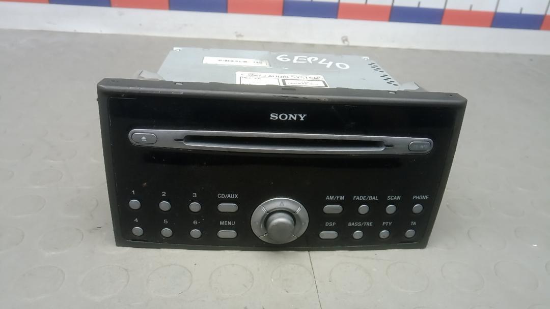 магнитола Ford Focus 2 поколение 2006, 1.8 л., дизель, МКПП, хетчбэк 5 дв. - фото №1