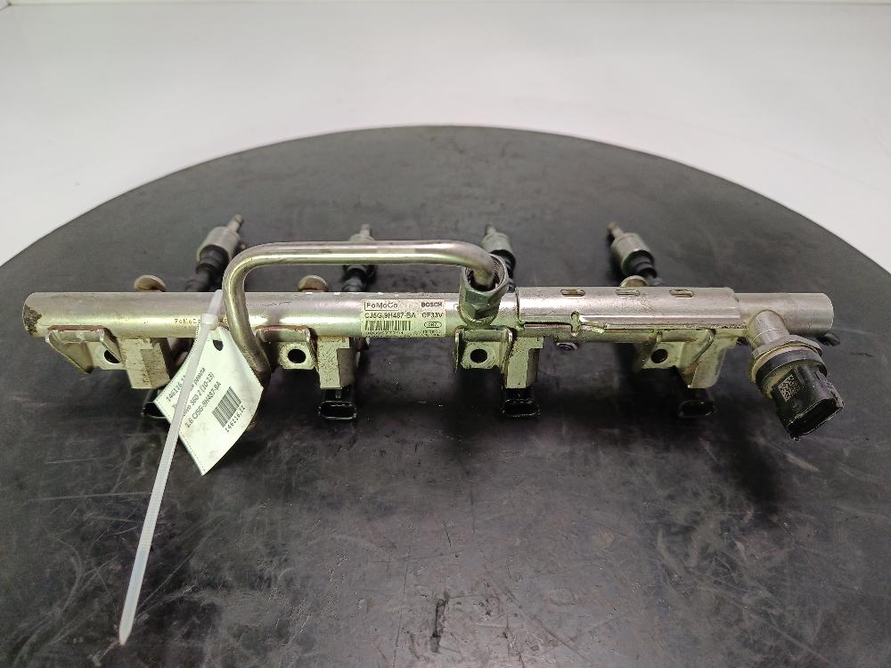 топливная рампа Volvo S60 2 поколение 2012, цвет, CJ5G-9H487-BA - фото №1