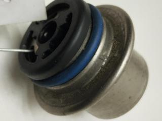 регулятор давления топлива Ford Focus 2 поколение [рестайлинг] 2008, 1.6 л., i, бензин, МКПП, чёрный, хетчбэк 3 дв., 3L2E9F775AA