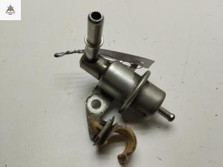 регулятор давления топлива Ford Focus 1 поколение [рестайлинг] 2002, 1.8 л., бензин, МКПП, синий, хетчбэк 3 дв., 988F9C968AA, 380KPA