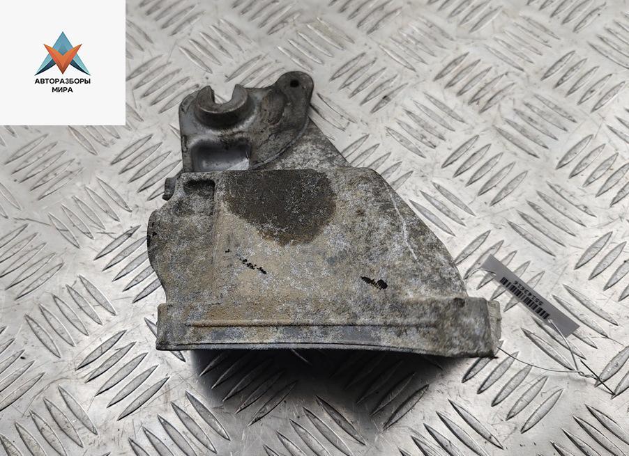 кронштейн двигателя Mercedes-Benz S-Класс W221 2006, 4.7 л., бензин, АКПП, чёрный, седан, 2722234604 - фото №1