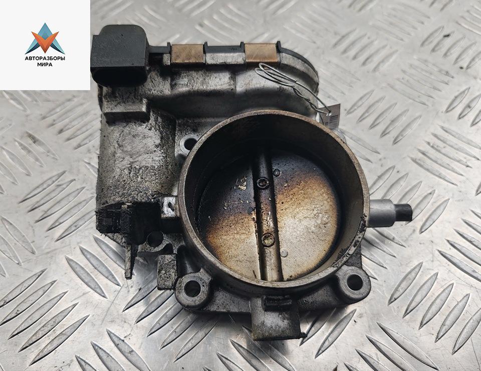 заслонка дроссельная Mercedes-Benz C-Класс W203/S203/CL203 2001, 2.6 л., бензин, АКПП, серый, универсал, 1121410125 - фото №1