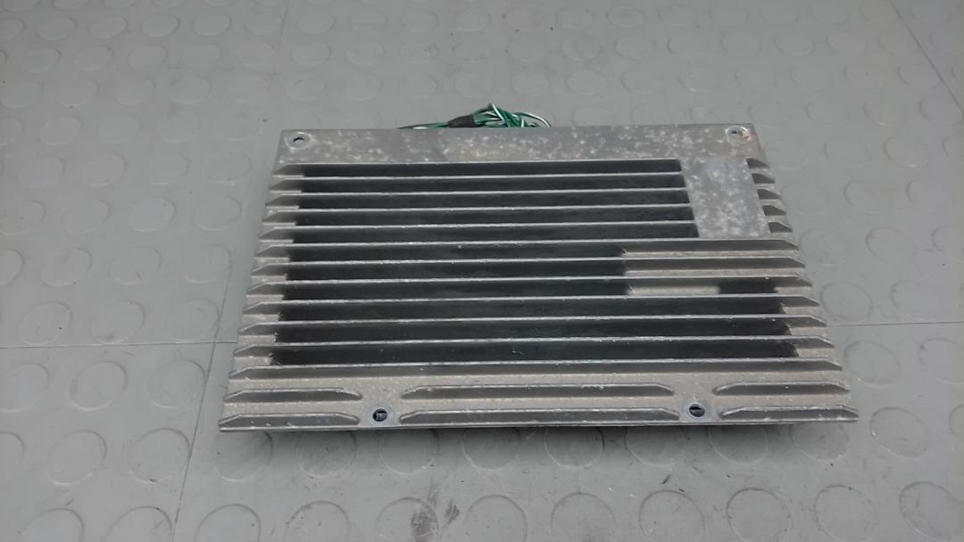 Усилитель музыки Land Rover Range Rover Sport 1 поколение 2008, 3.6 л., дизель, АКПП, внедорожник 5 дв. - фото №1