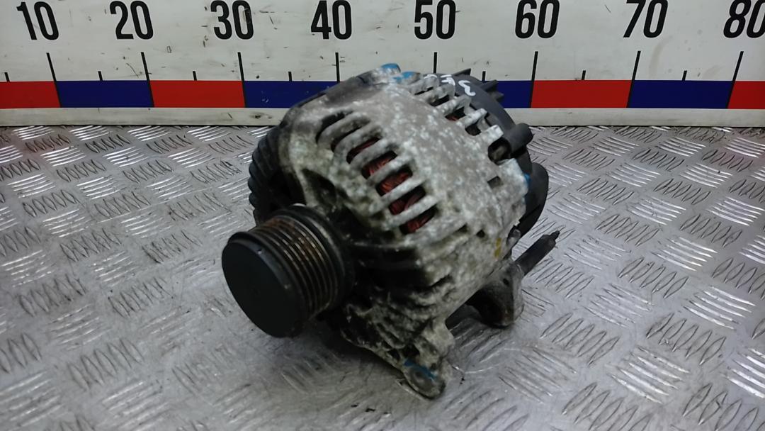 генератор Volkswagen Tiguan 1 поколение 2010, 2.0 л., дизель, МКПП, внедорожник 5 дв., 06F903023C - фото №1