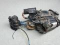 компрессор пневмоподвески Land Rover Discovery 2 поколение 2001, 2.5 л., дизель, МКПП, внедорожник 5 дв. - фото №5