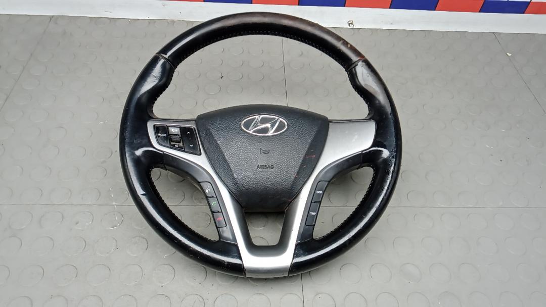 руль Hyundai i40 VF 2013, 1.7 л., дизель, МКПП, седан - фото №1