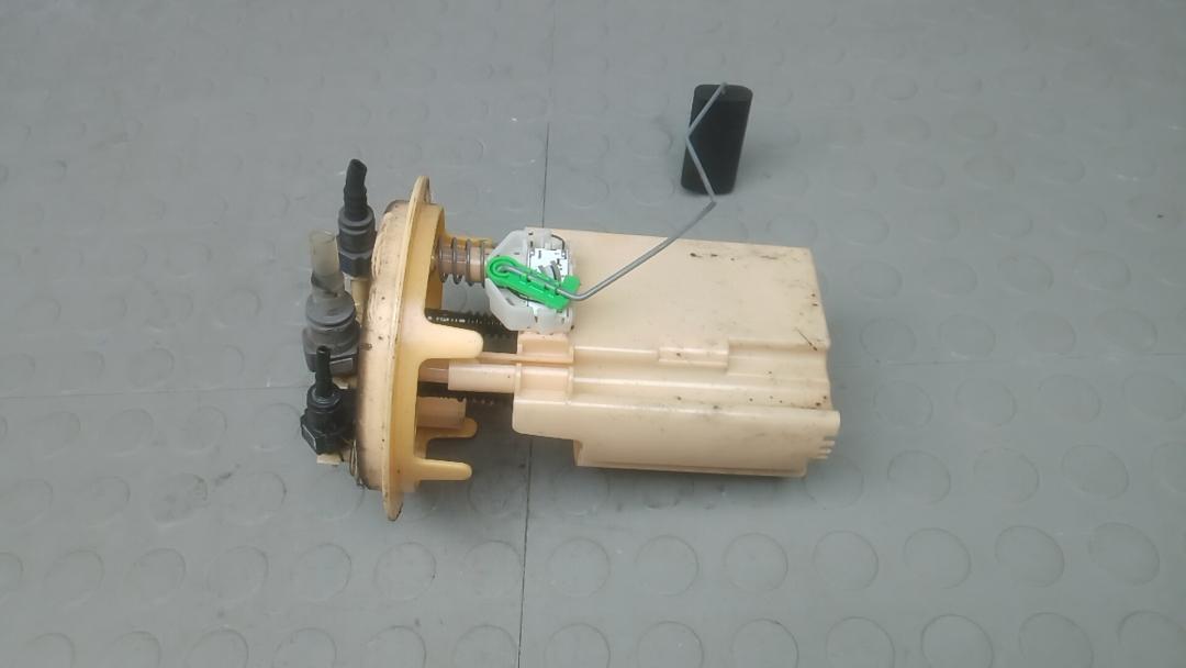 датчик уровня топлива Peugeot 3008 1 поколение 2010, 1.6 л., дизель, МКПП, хетчбэк 5 дв. - фото №1