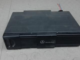 CD-чейнджер Mercedes-Benz S-Класс W220 [рестайлинг] 2004, 3.2 л., D S320 CDI, дизель, АКПП, седан