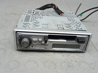 магнитола IVECO Daily 3 поколение 2004, 2.8 л., дизель, МКПП, микроавтобус