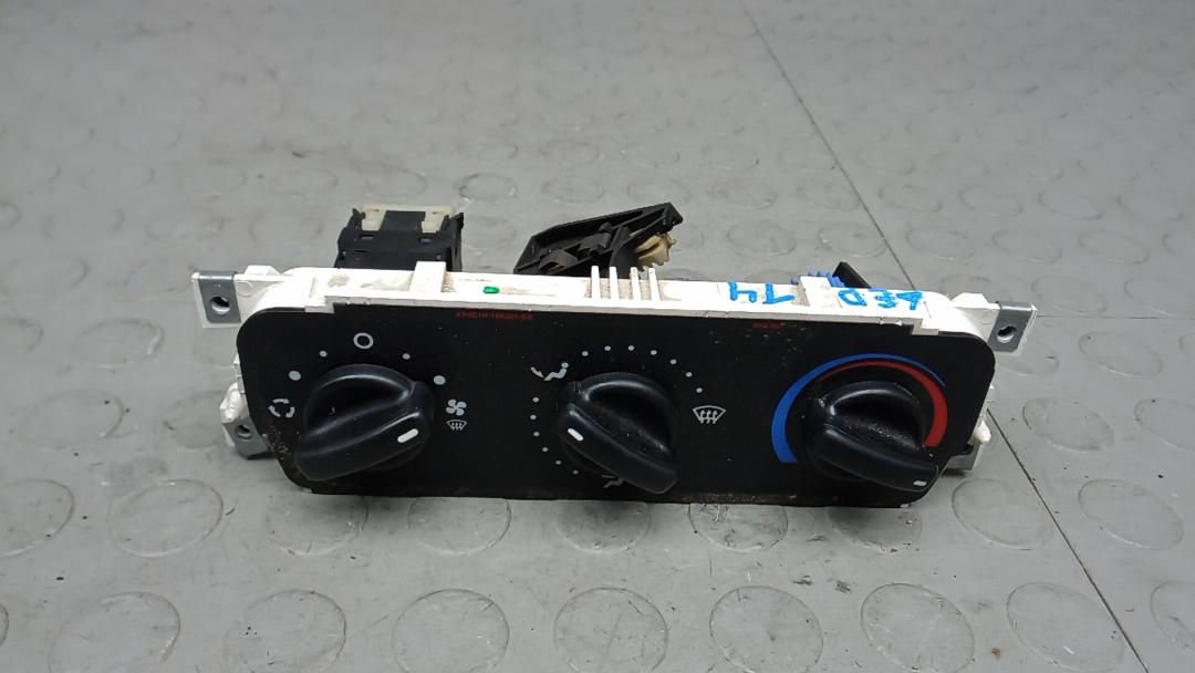 блок управления печки / климат-контроля Ford Transit 7 поколение 2009, 2.2 л., дизель, МКПП, микроавтобус - фото №1