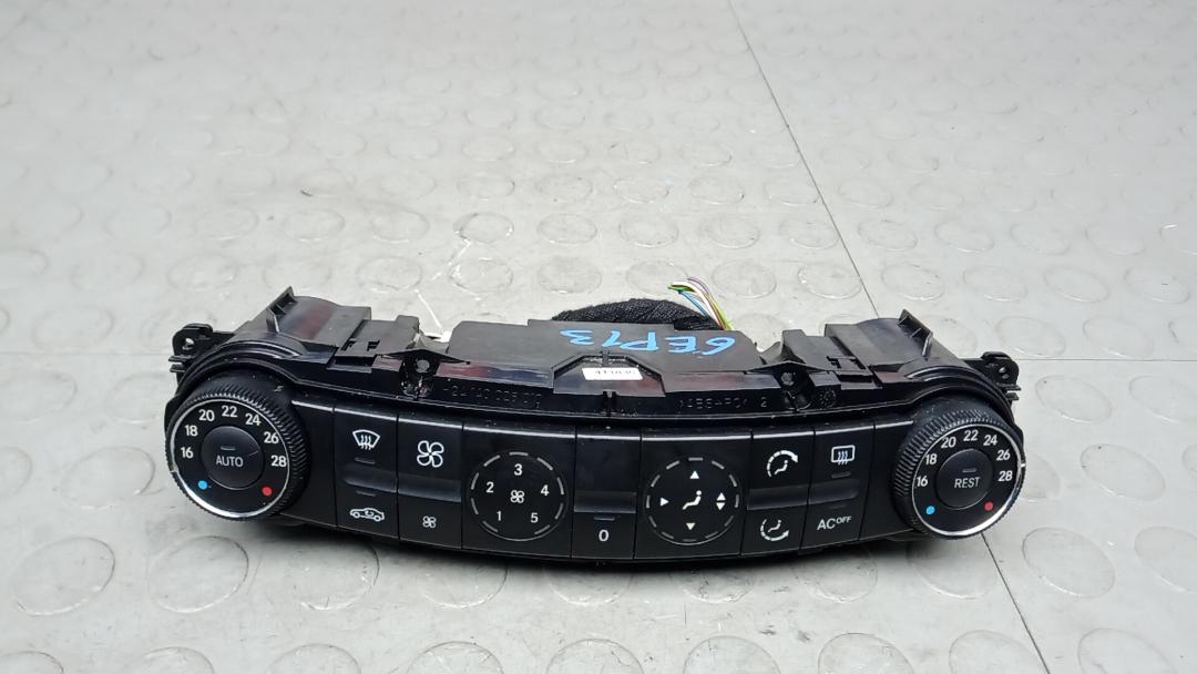 блок управления печки / климат-контроля Mercedes-Benz E-Класс W211/S211 2004, 3.2 л., D E320 CDI, дизель, АКПП, седан - фото №1