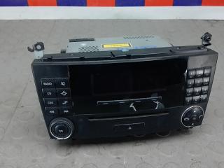 магнитола Mercedes-Benz C-Класс W203/S203/CL203 [рестайлинг] 2005, 2.2 л., D C220 CDI, дизель, АКПП, седан