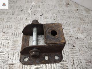 кронштейн рессоры Renault Master 2 поколение [рестайлинг] 2004, 2.5 л., дизель, МКПП, белый, микроавтобус