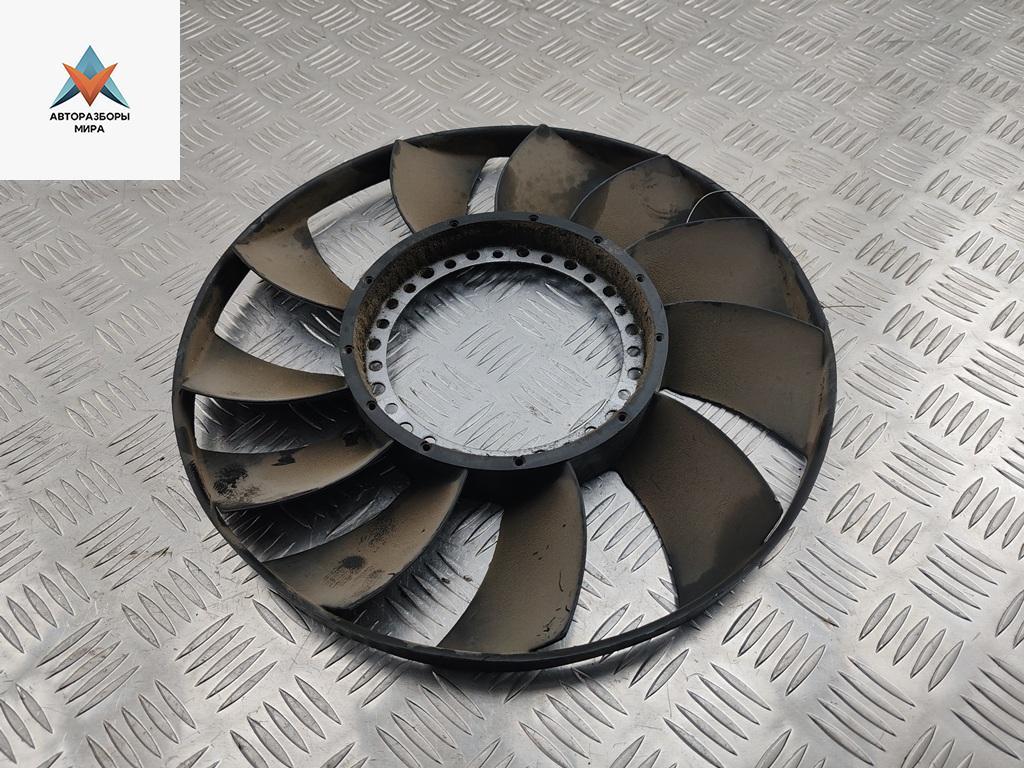 крыльчатка вентилятора (лопасти) Audi A4 B7 2005, 2.5 л., дизель, АКПП, серый, универсал, 059121301A - фото №1