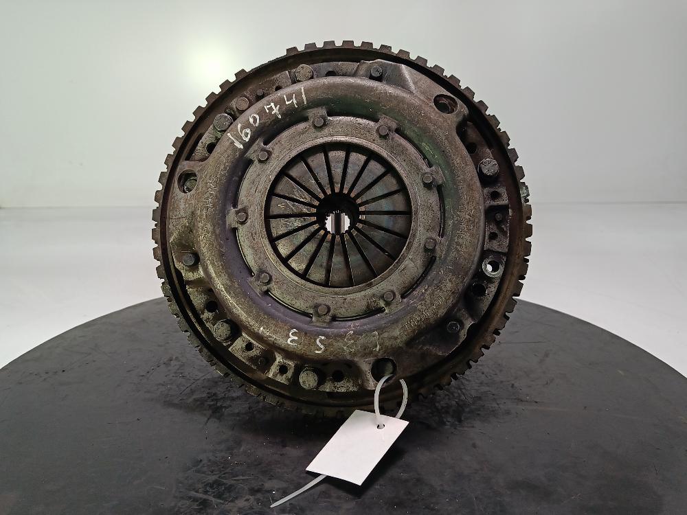 маховик Peugeot 406 1 поколение 1996, цвет - фото №1