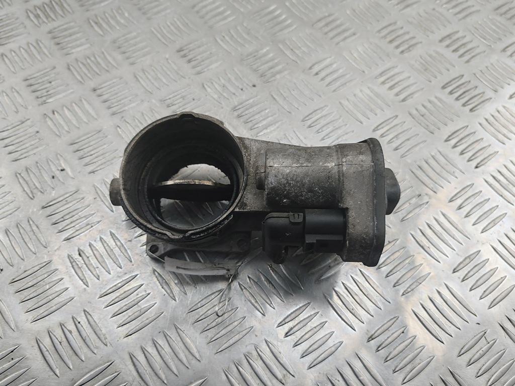 заслонка дроссельная Volkswagen Touareg 2004, 5.0 л., дизель, АКПП, чёрный, внедорожник 5 дв., 07Z128070G