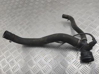 патрубок (трубопровод, шланг) Volkswagen Touareg 1 поколение 2004, 5.0 л., дизель, АКПП, чёрный, внедорожник 5 дв., 7L6122291D