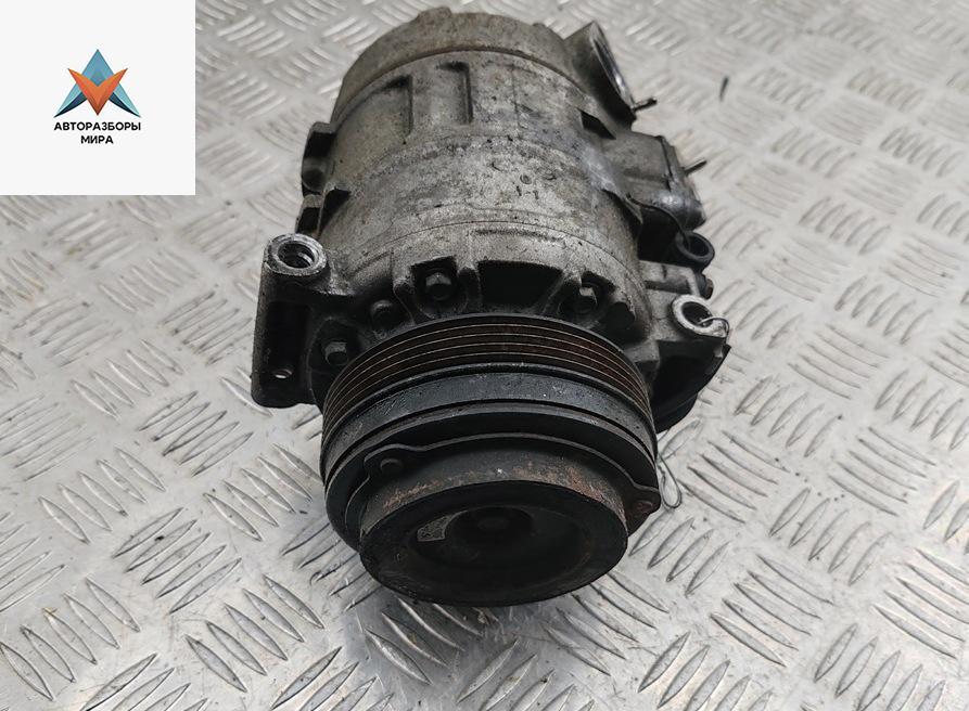 компрессор кондиционера BMW 5 серия E39 1999, 2.5 л., бензин, 447220 - фото №1