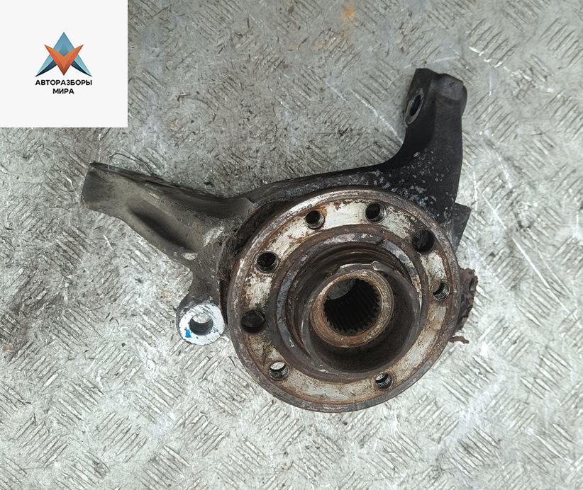 ступица передняя левая Opel Vectra C 2004, 2.2 л., бензин, АКПП, серый, хетчбэк 5 дв. - фото №1