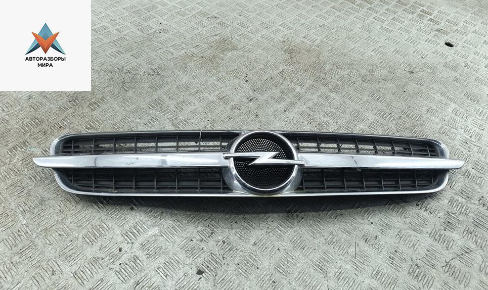 решетка радиатора Opel Vectra C 2004, серый, хетчбэк 5 дв., 13103966 - фото №1