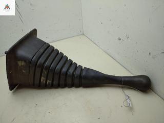 чехол рычага КПП Volkswagen Transporter T4 1992, 2.4 л., дизель, МКПП, красный, микроавтобус, 701711120