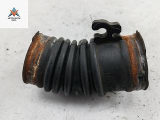 патрубок воздушного фильтра Mazda 6 GG [рестайлинг] 2005, 2.0 л., бензин, L813132214