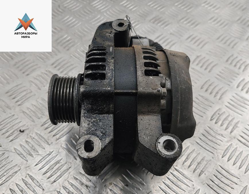 генератор Toyota Avensis 2 поколение (T250) 2005, 2.2 л., дизель, МКПП, серый, универсал - фото №1