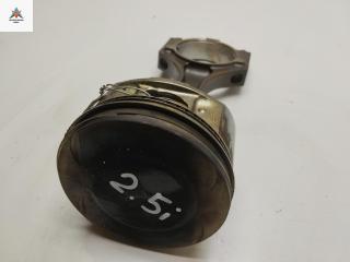 поршень Ford Mondeo 3 поколение 2002, 2.5 л., бензин, АКПП, красный, седан