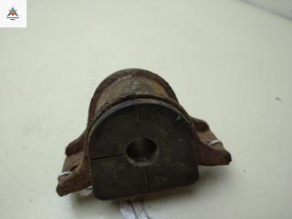 Крепление втулки стабилизатора заднего Mercedes-Benz Vito-1 W638 2001, 2.2 л., дизель, МКПП, чёрный, микроавтобус