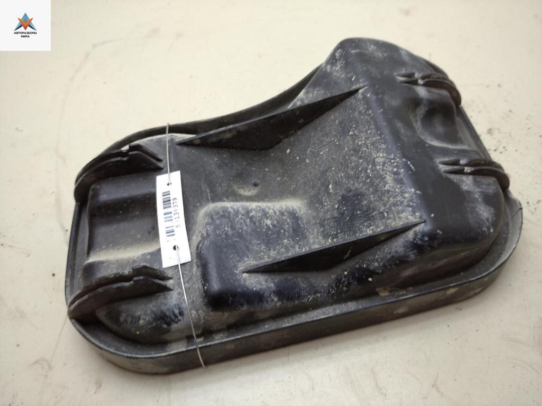 Крышка (заглушка) задняя фары Mercedes-Benz Sprinter W901-W905 2005, 2.2 л., дизель, МКПП, зелёный, микроавтобус - фото №1