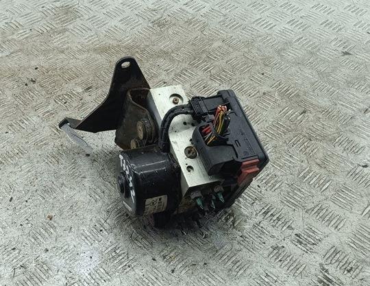 блок ABS Renault Master 2000, 2.8 л., дизель, МКПП, белый, микроавтобус, 8200036532B