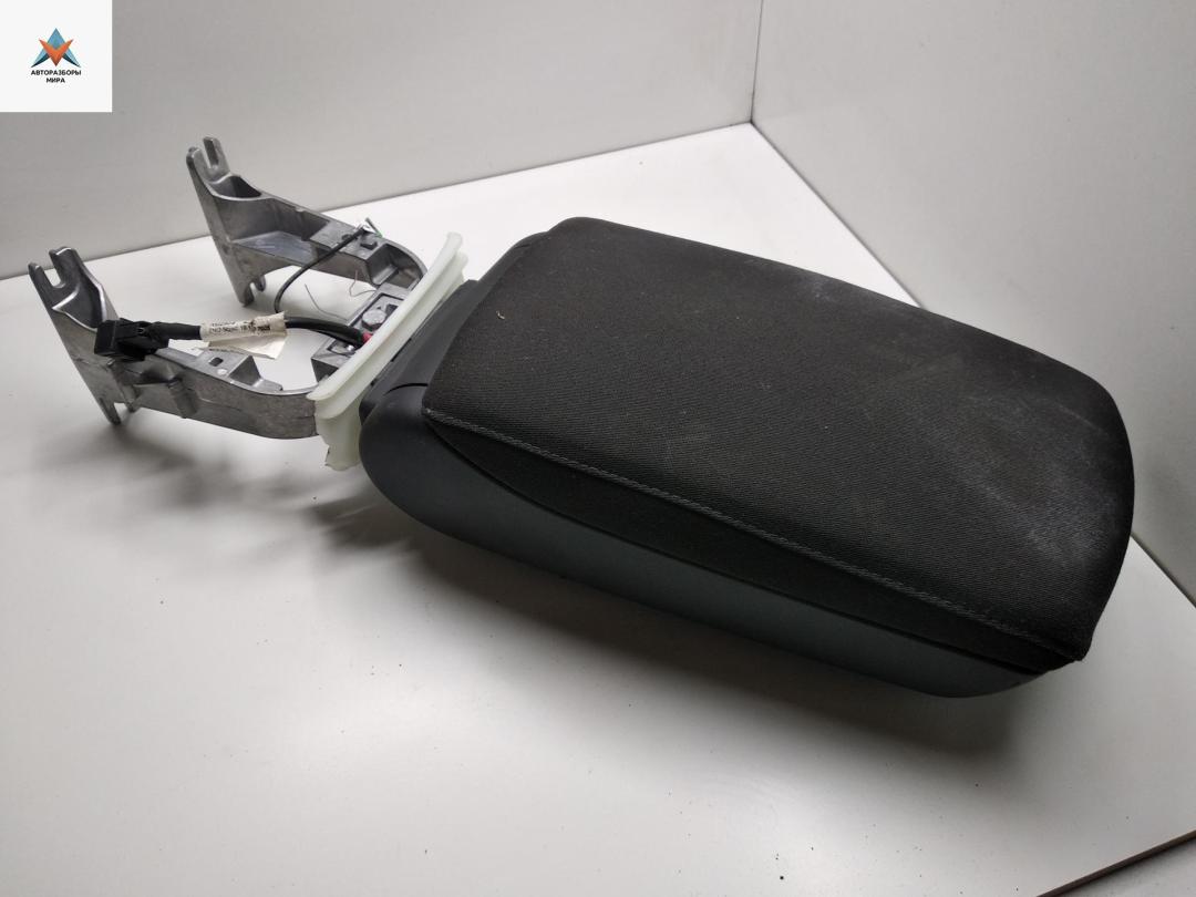 подлокотник Audi A6 4F/C6 2007, 3.0 л., дизель, АКПП, чёрный, универсал, 4F0864288 - фото №1