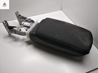 подлокотник Audi A6 4F/C6 2007, 3.0 л., дизель, АКПП, чёрный, универсал, 4F0864288