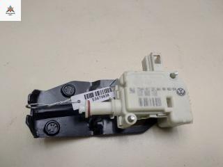 активатор замка багажника Audi TT 8N 1998, 1.8 л., Ti, бензин, МКПП, чёрный, купе, 1C0810773