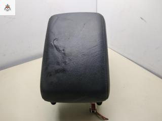 подлокотник Audi A5 8T 2008, 1.8 л., бензин, МКПП, чёрный, купе, 8K0864207C