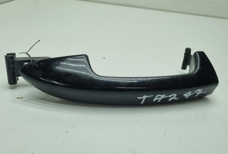 ручка наружная задняя левая Volkswagen Passat B6 2006, 2.0 л., дизель, МКПП, чёрный, универсал, 3C0837209