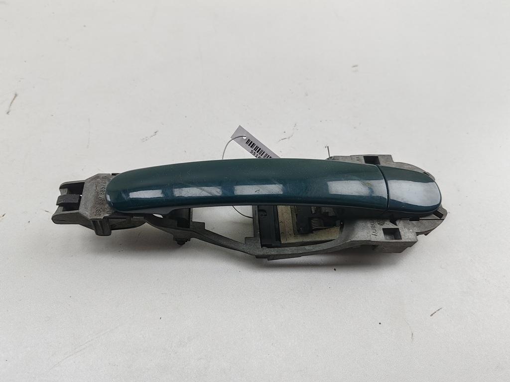 ручка наружная задняя правая Volkswagen Passat B5 1999, 1.8 л., бензин, МКПП, зелёный, универсал, 3B0837885