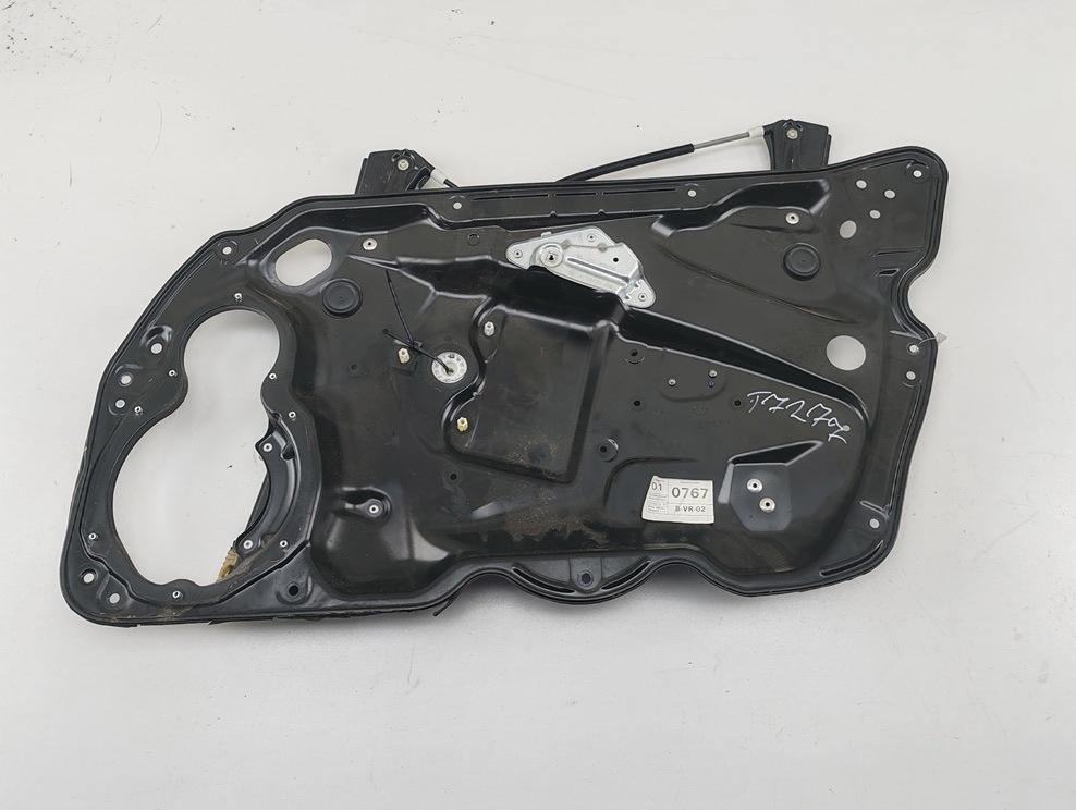 стеклоподъемник электрический передний правый Volkswagen Passat B6 2006, 2.0 л., дизель, МКПП, чёрный, универсал, 3C1837756