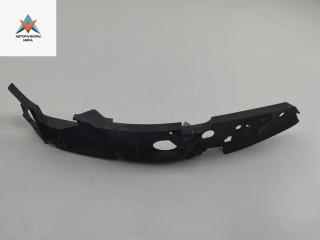 кронштейн переднего бампера Volkswagen Touareg 1 поколение 2004, 5.0 л., дизель, АКПП, чёрный, внедорожник 5 дв., 7L6807184C