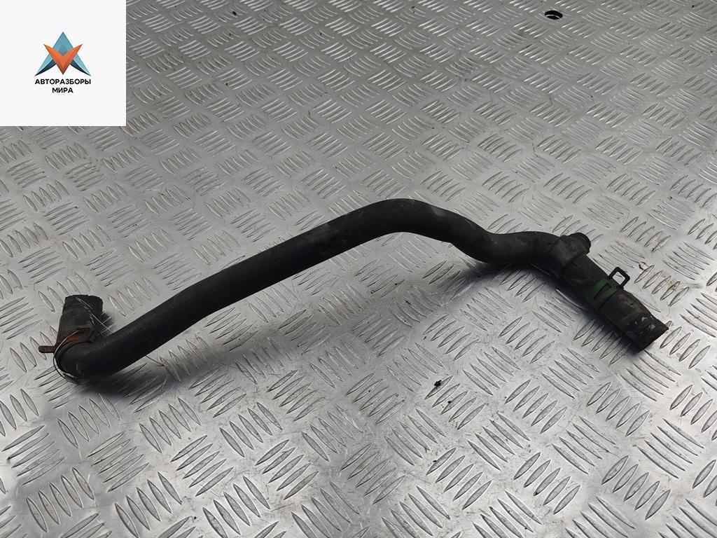 патрубок (трубопровод, шланг) Volkswagen Transporter T4 1991, 1.9 л., дизель, МКПП, белый, микроавтобус, 044121073I - фото №1