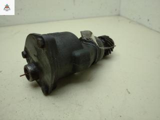 насос вакуумный Volkswagen Transporter T4 1991, 1.9 л., дизель, МКПП, белый, микроавтобус, 028207A