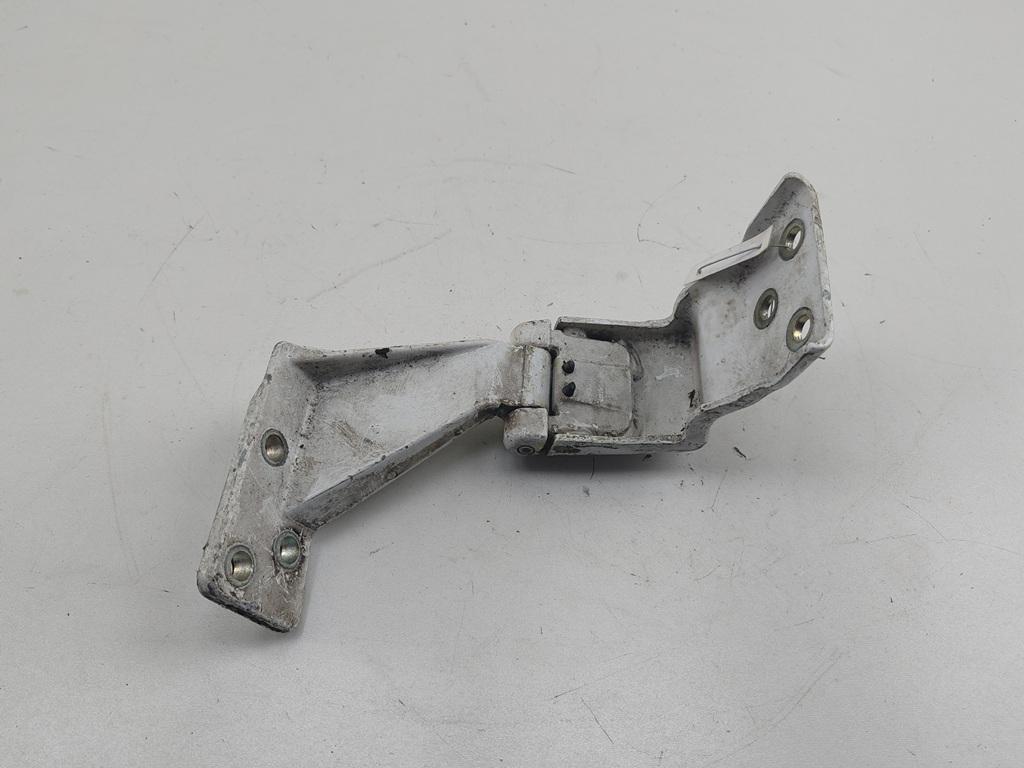петля двери Mercedes-Benz Vito 2006, белый, микроавтобус, 6397402037 - фото №1