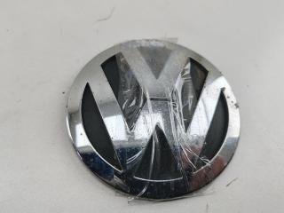 эмблема Volkswagen Passat B6 2006, 2.0 л., дизель, МКПП, красный, универсал, 3C9853630B