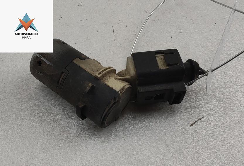 датчик парктроника Audi A4 B7 2005, 2.5 л., дизель, АКПП, серый, универсал, 3687920 - фото №1