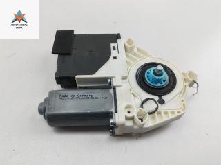 моторчик стеклоподъемника передний правый Volkswagen Passat B6 2007, 2.0 л., дизель, МКПП, серый, универсал, 1K0959792, 1K0959702